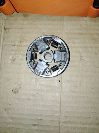 Capot y embrague Stihl MS 261 C