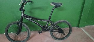 Bicicleta BMX Monty 301 Negra