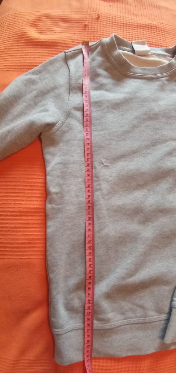 Sudadera gris Nike XS. Chicos 12/14 años