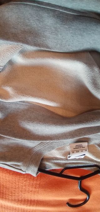 Sudadera gris Nike XS. Chicos 12/14 años