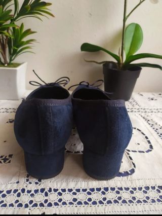 Scarpe eleganti camoscio blu notte n.38