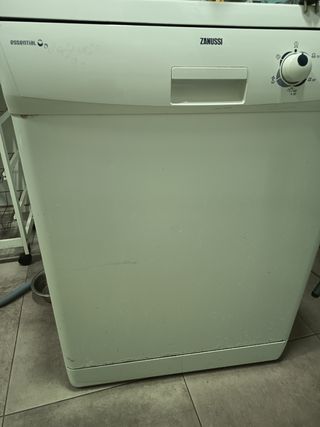 Lavavajillas Zanussi Essential