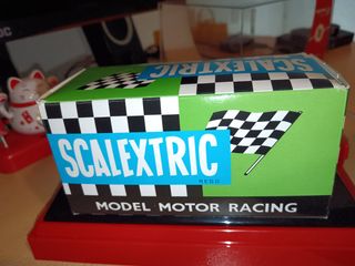 Scalextric Vintage Seat 600 Amarillo
