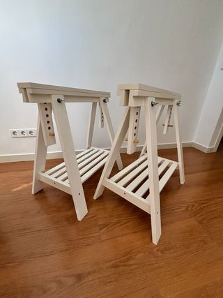 Caballetes de madera blancos Ikea (2 unidades)
