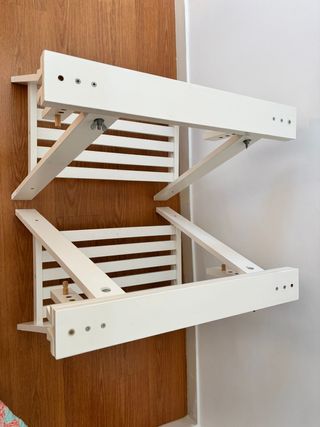 Caballetes de madera blancos Ikea (2 unidades)
