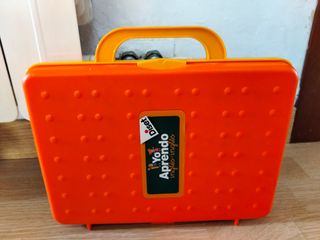 Bloques de madera , plástico y juegos de mesa