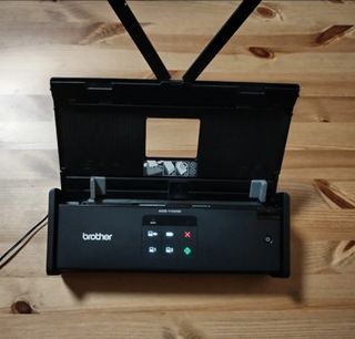 Scanner Brother ADS-1100W