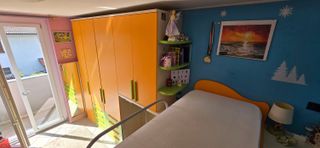 Cameretta arancione e verde