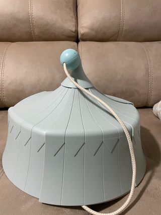 Lámpara infantil estilo carpa