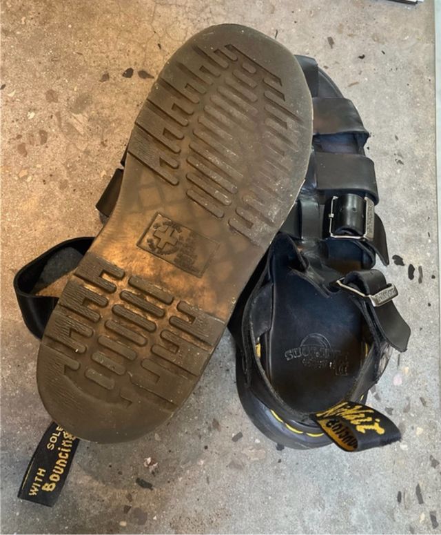 Sandalias Dr. Martens Cangrejeras Piel Unisex