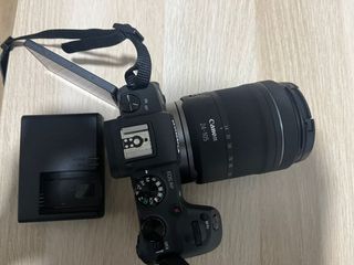 Fotocamera Canon EOS RP + obiettivo RF 24-105 mm