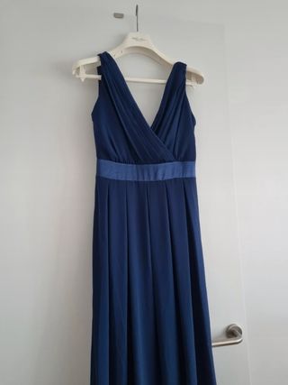 Vestido de fiesta azul con lazo