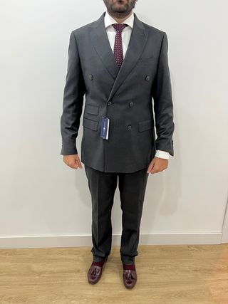 Traje Álvaro Moreno gris sin estrenar