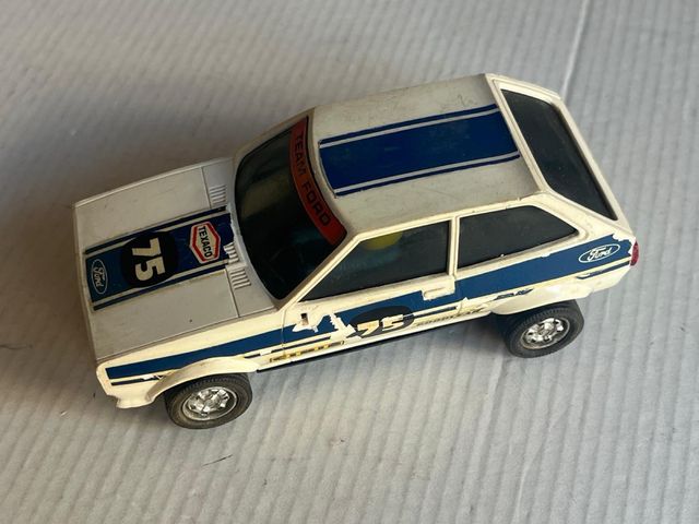 Ford Fiesta Blanco Scalextric