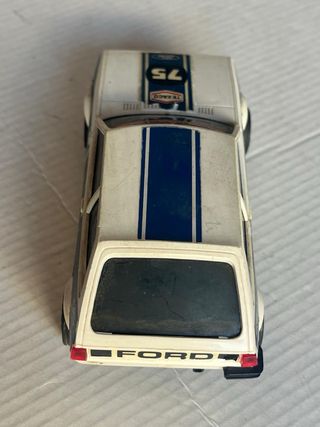 Ford Fiesta Blanco Scalextric