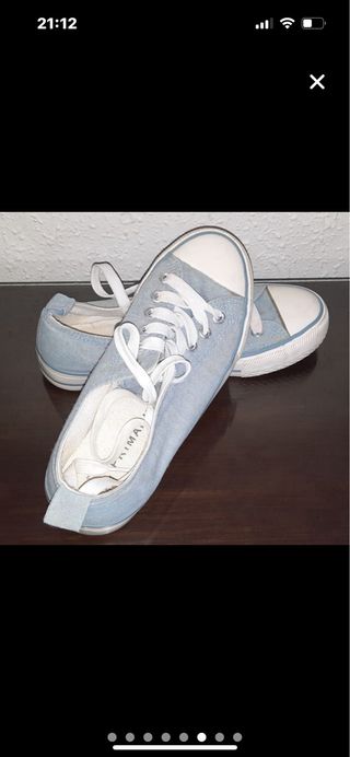 Zapatos Zara niña charol cadena dorada T35