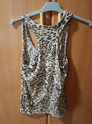 Top Bershka Leopardo