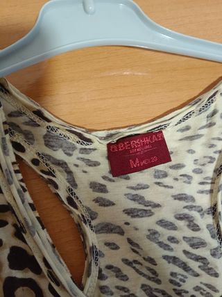Top Bershka Leopardo