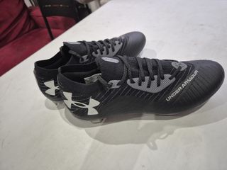 Botas Fútbol Under Armour Shadow Elite Mujer.T.42