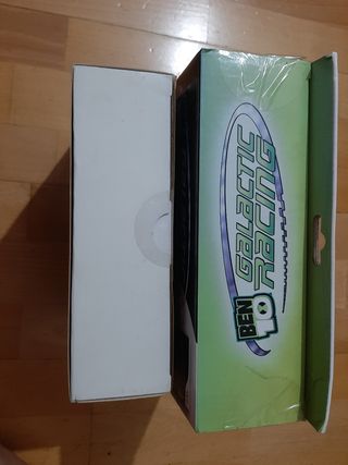 Ben 10 Galactic Racing y Superstar Kartz Wii