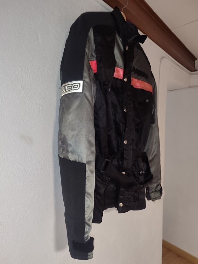 Chaqueta  Off Road Negra/Gris con protecciones