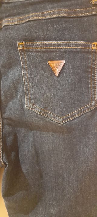 Jeans Guess a zampa di elefante - 12 anni