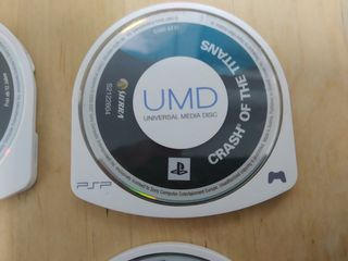 6 giochi UMD PSP originali