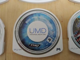 6 giochi UMD PSP originali