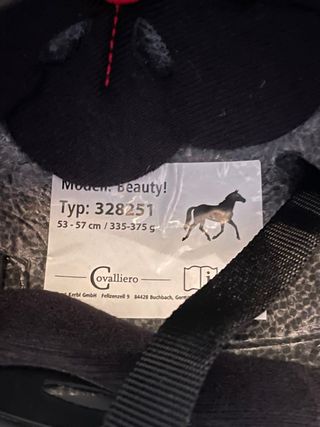 Equipo de equitación niña.