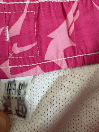 Bañadores matca GAP niño Talla S (6-7) como nuevos