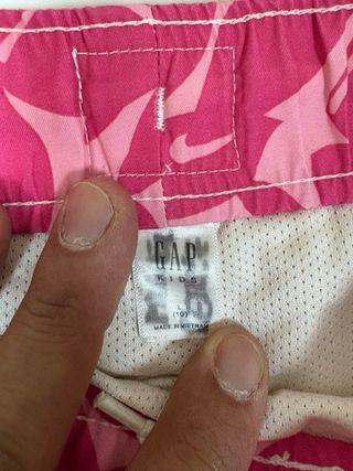Bañadores matca GAP niño Talla S (6-7) como nuevos