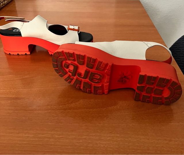 Sandalias de piel The Art Conpany