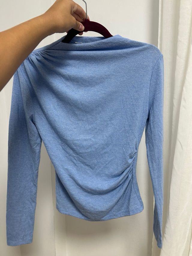 Blusa azul Stradivarius