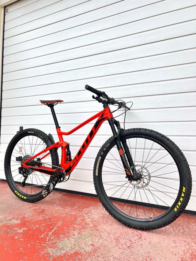 Scott Spark RC Team de Carbono - Bici de alta gama