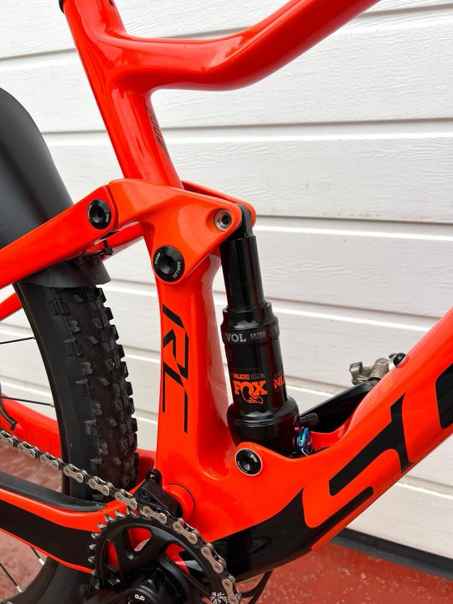 Scott Spark RC Team de Carbono - Bici de alta gama