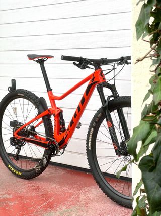 Scott Spark RC Team de Carbono - Bici de alta gama