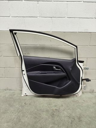 Puerta delantera izquierda Kia Rio de 2014
