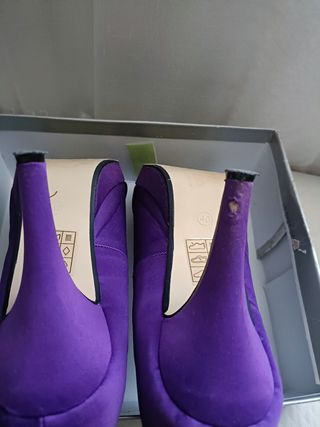 Zapatos de fiesta morados