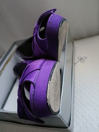 Zapatos de fiesta morados