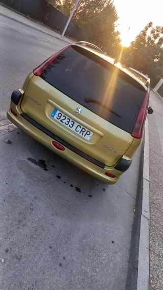 Peugeot 206 2003