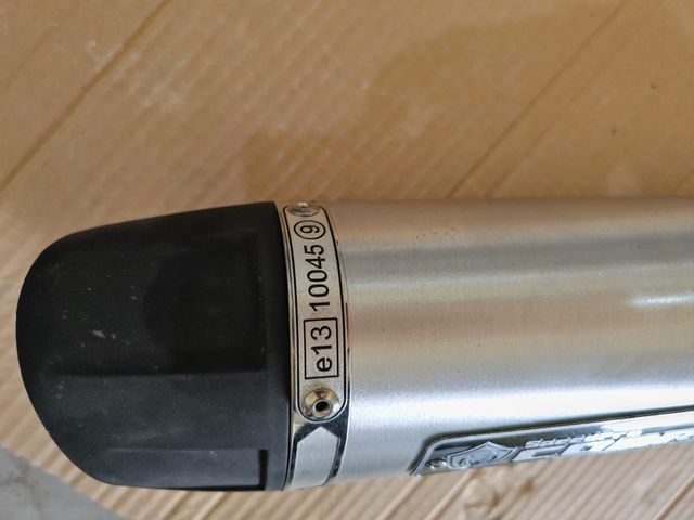 Escape Cobra Sport GP2-RR Slip On BMW F900 XR