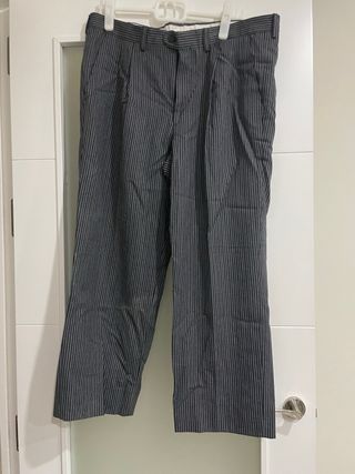 Pantalón de traje corto gris hombre