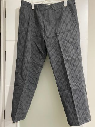Pantalón de traje corto para hombre