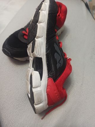 ZAPATILLAS HOMBRE