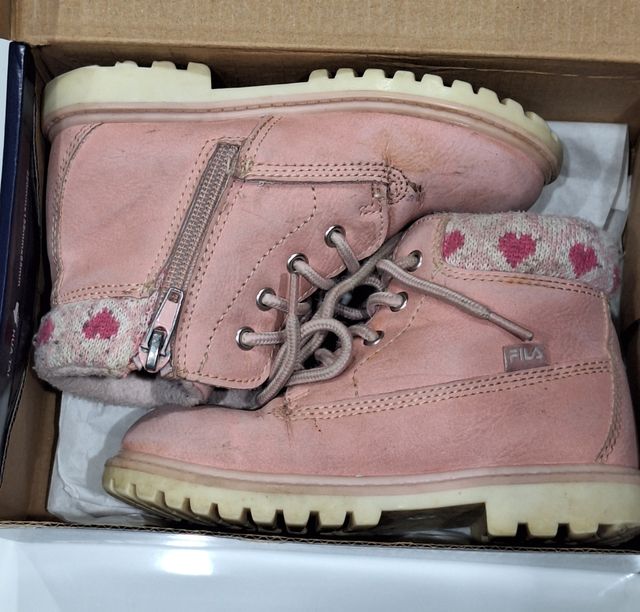 Botas para niña color rosa