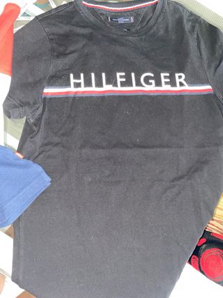 Lote 2 Camisetas Niño Tommy Hilfiger y Levi's