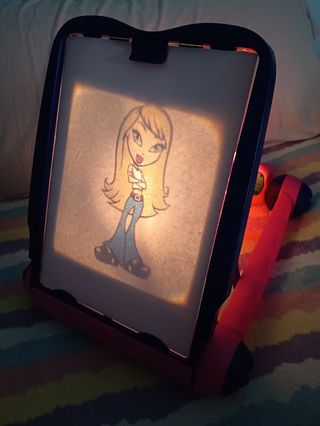 Proyector muñecas Lil Bratz MGA