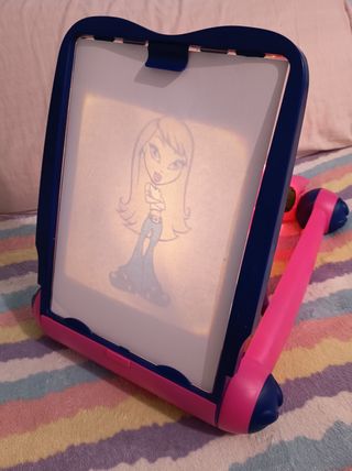 Proyector muñecas Lil Bratz MGA