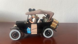 Fugura Tintin Ford T al Congo