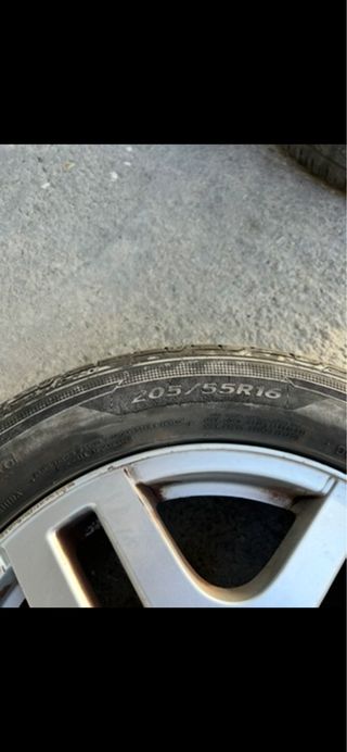 4 Ruedas 205/55R16 golf 4